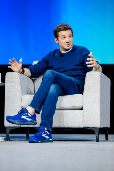 jeremy renner himss26