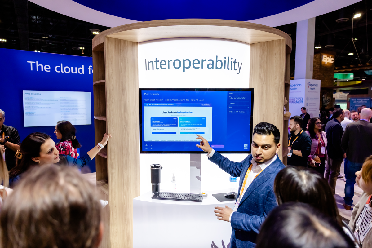 H27-Website-HeroSelect-20