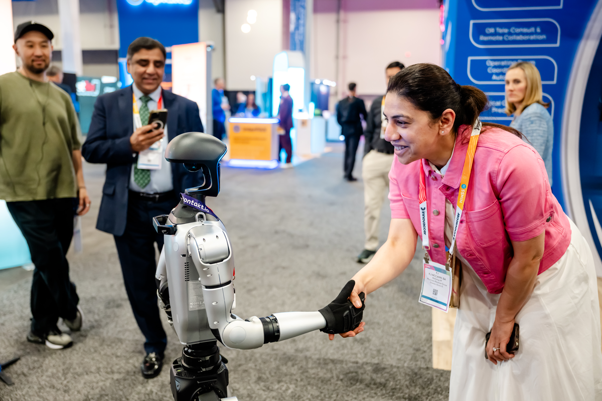 H27-Website-HeroSelect-28